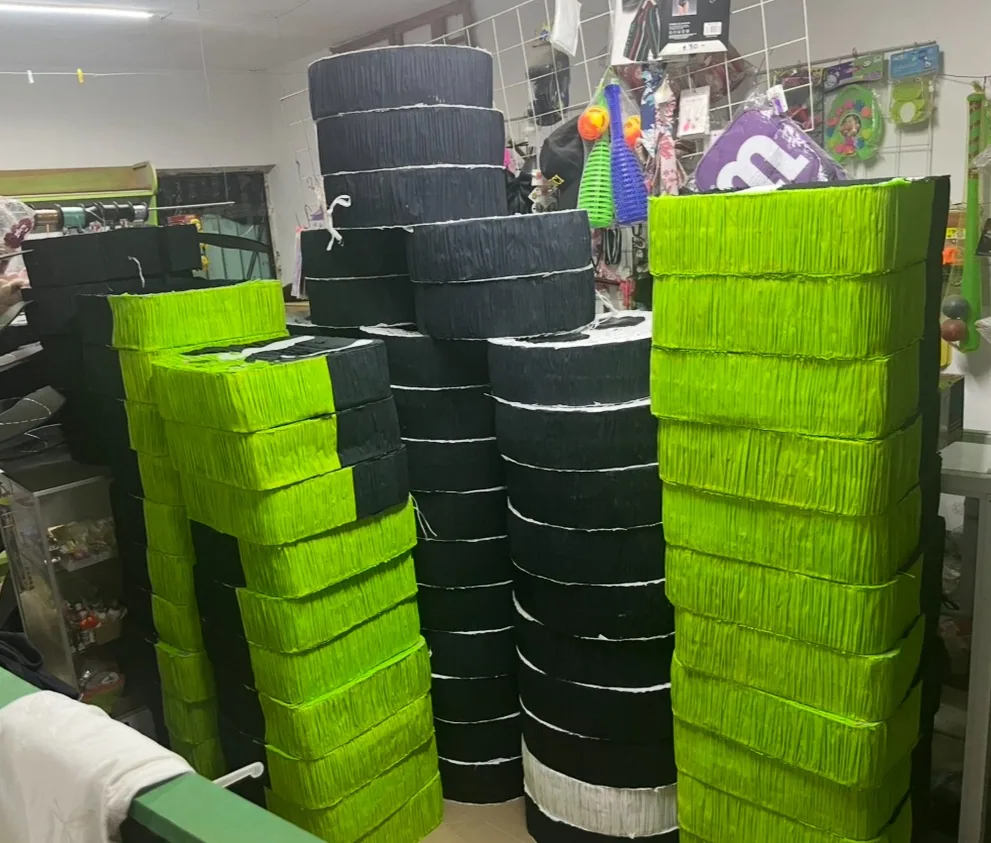 Estructuras de piñatas en proceso